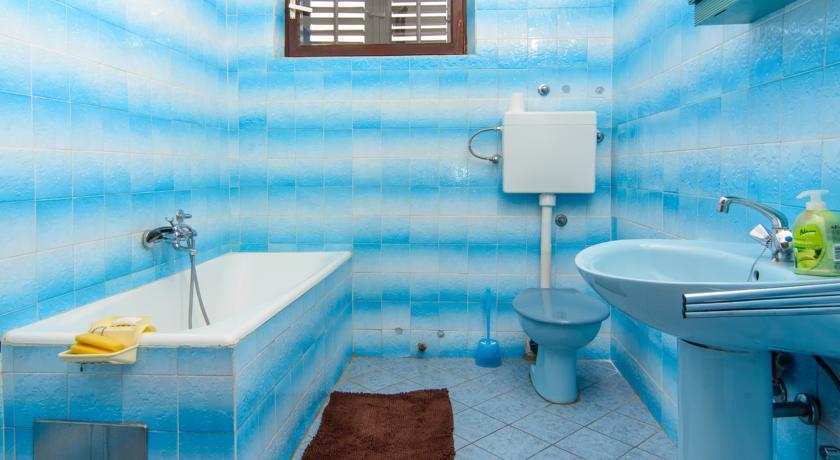 Apartmani Katica Kornić Rum bild
