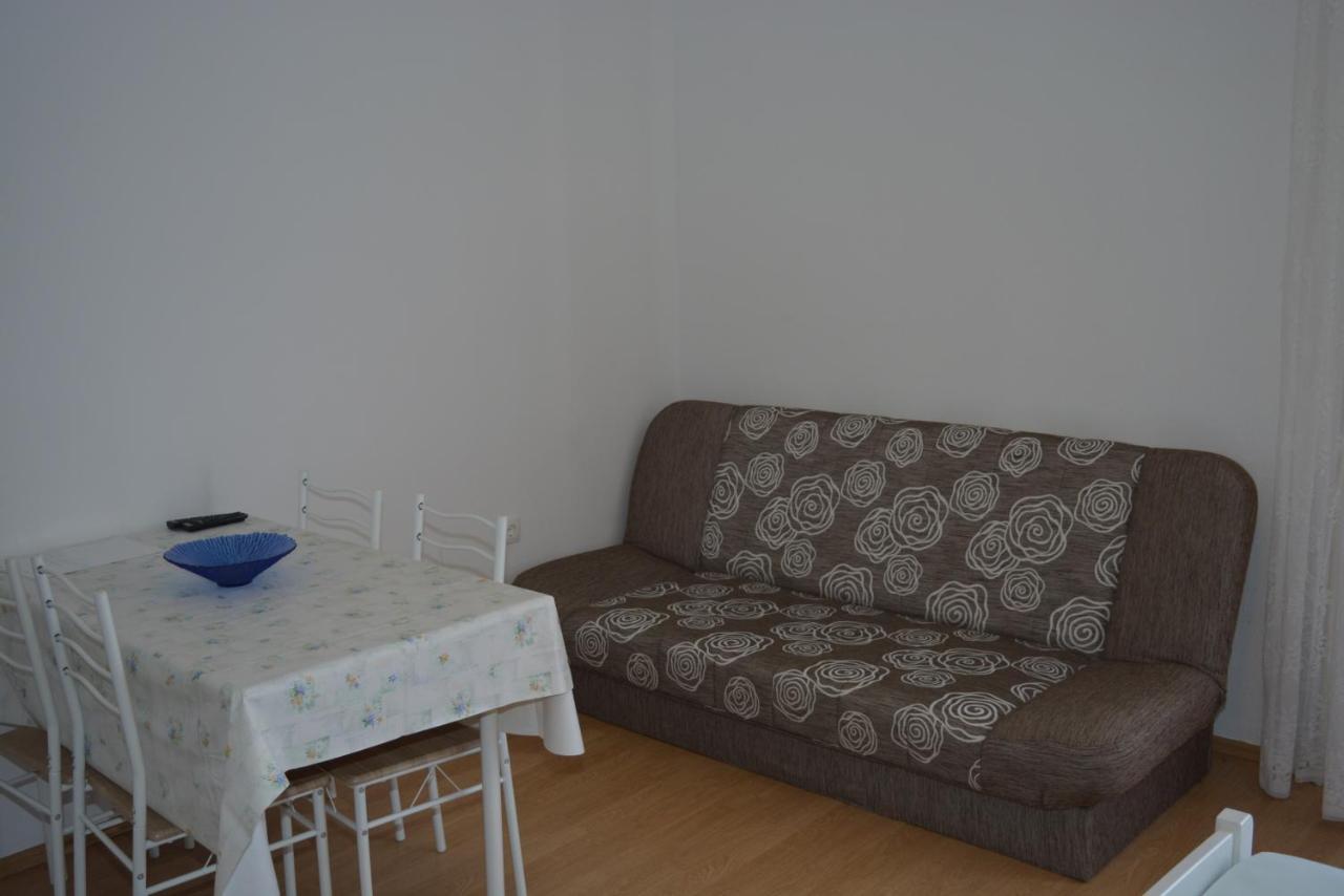Apartmani Katica Kornić Exteriör bild
